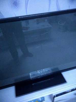 电视液晶显示器（电视液晶显示器屏幕碎了换一个多少钱）